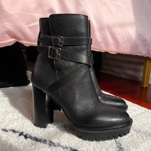 Vince Camuto Elison Luge Bootie Black 